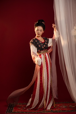 汉服交窬裙子沫记苎麻唐背子春夏