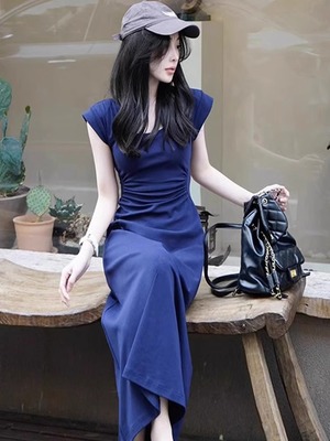 法式蓝色初恋长裙收腰修身小众垂感显瘦显身材气质连衣裙子女夏季