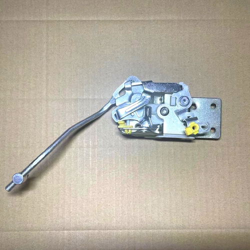 适用于五菱之光6376前门锁块6371前门锁体6400车门锁6388前门锁块