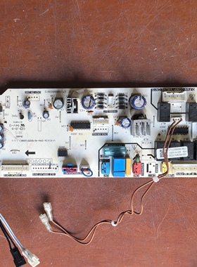 适用美的空调V-KIK26-DAN-A(MB95F 698K).1.1主板17123000003872