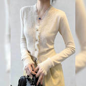 法式 可外穿 温柔气质高级感杏色上衣女2026春毛边设计感内搭打底衫