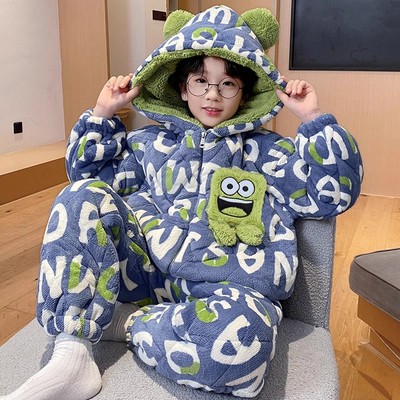 法国Uamtor男童睡衣秋冬2025新款儿童三层夹棉加绒加厚珊瑚绒套装