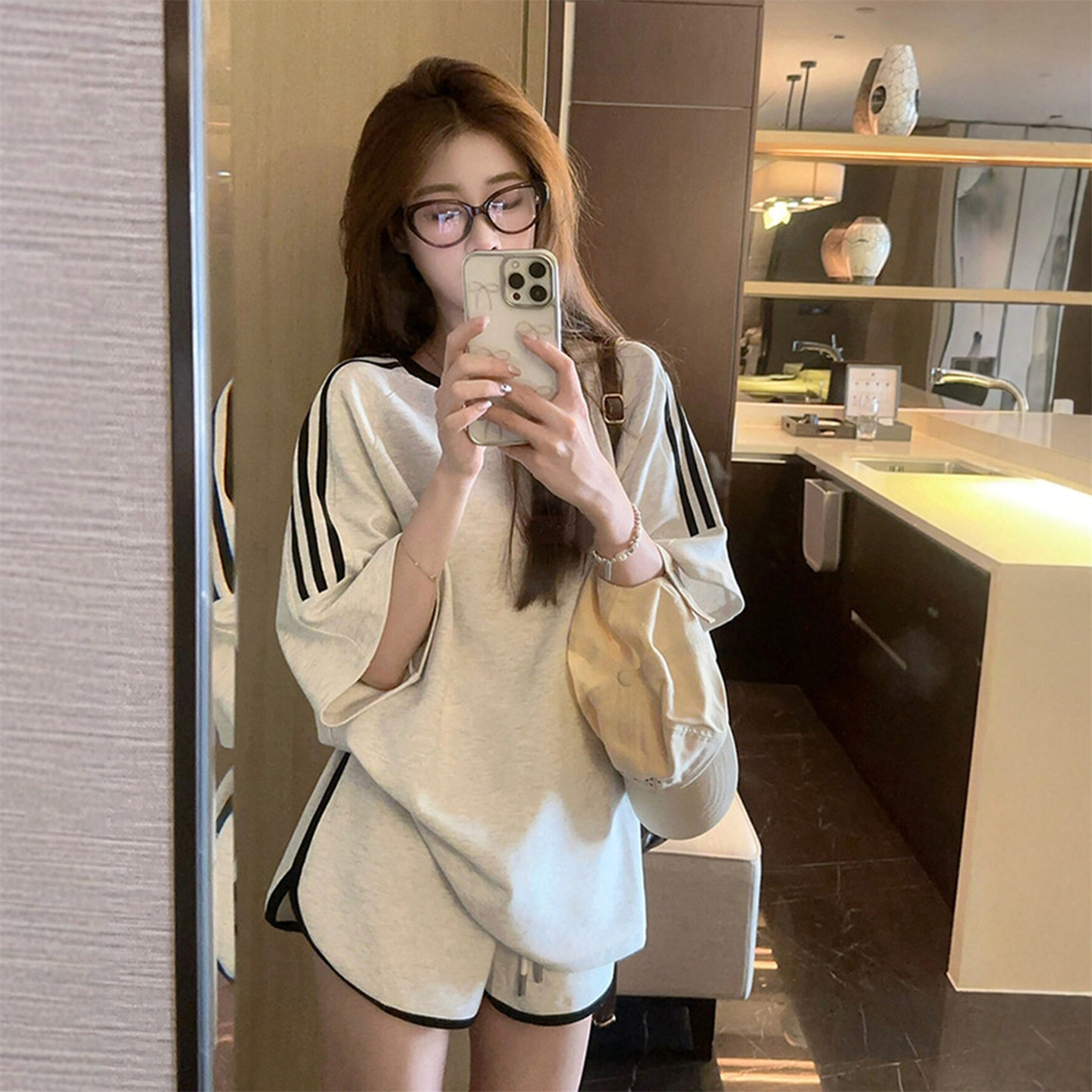 休闲运动套装女夏季2026新款学生韩版宽松显瘦短袖短裤跑步两件套