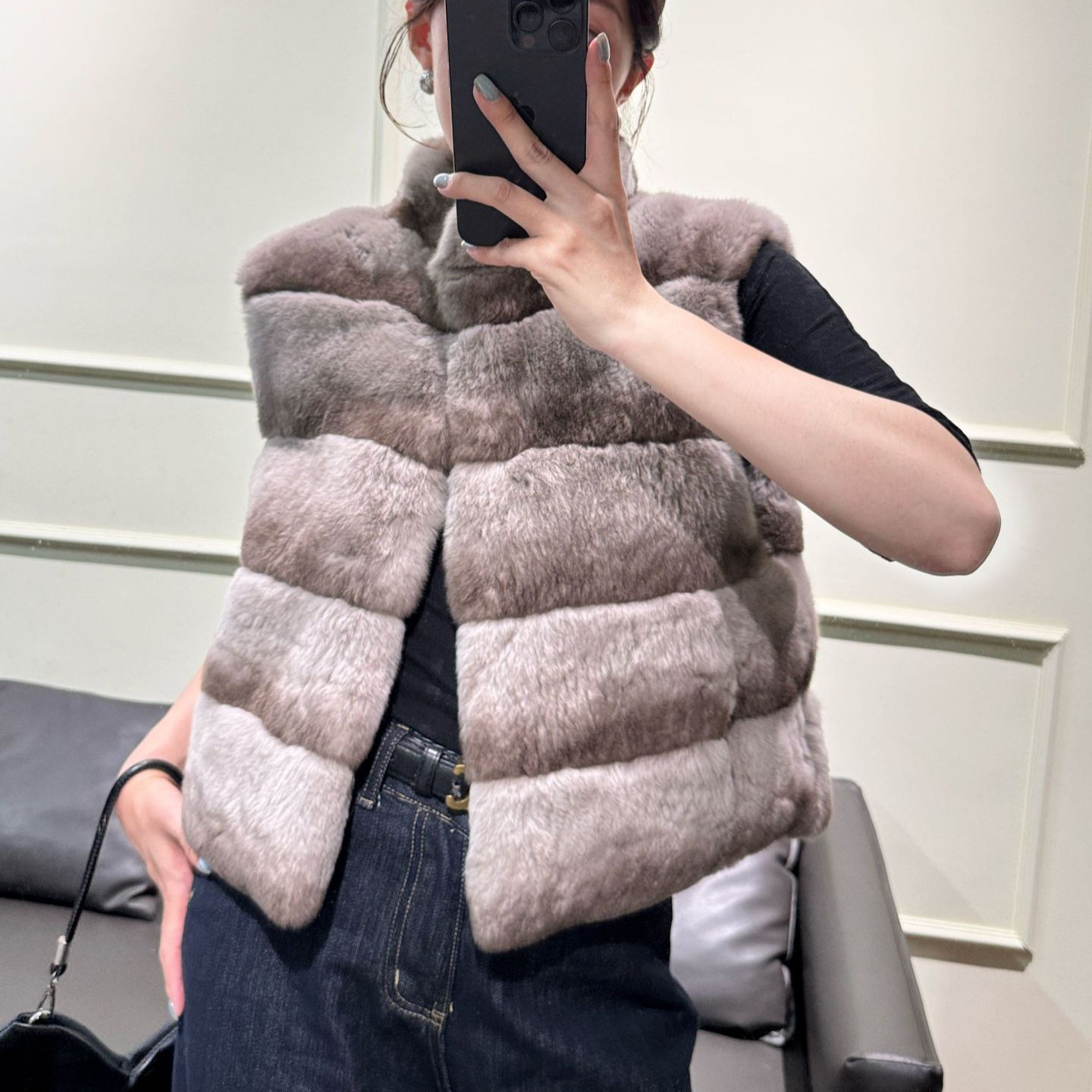高端獭兔毛皮毛一体短款马甲女