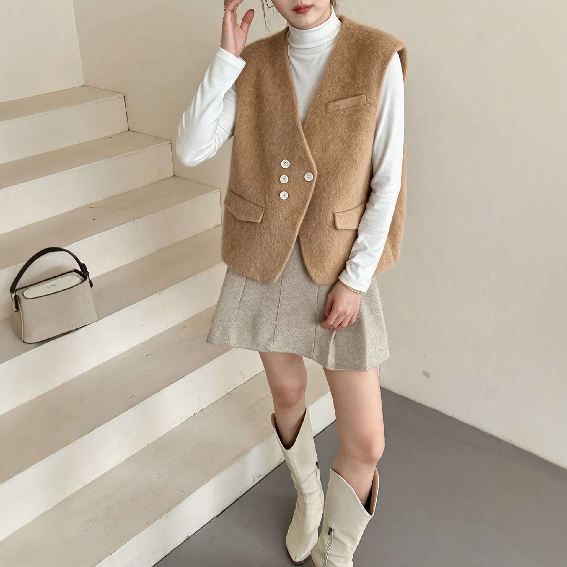 山羊绒桑蚕丝羊毛V领女无袖外套