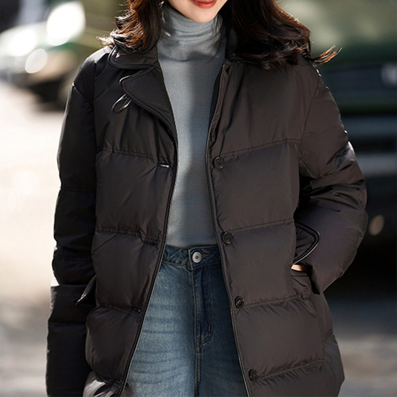 泡芙鹅绒服95白鹅绒收腰翻领羽绒服黑色2026冬季女装新款短款外套