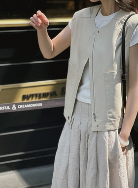 '左岸巴黎'高端白色小羊皮马甲女真皮皮衣秋季新名媛外套2026