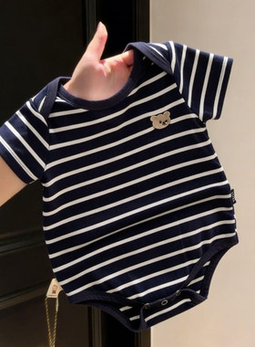 洋气小月龄宝宝衣服条纹小熊韩系连体衣纯棉a类春夏季包屁衣薄款