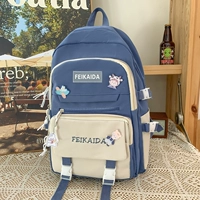 Синий рюкзак, значок