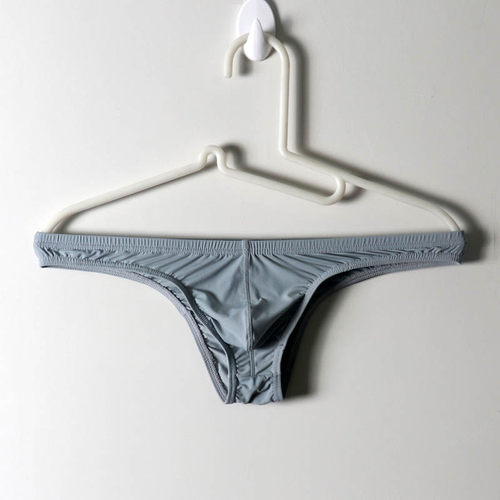 半包臀低腰性感透气凸囊袋比基尼