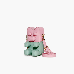 Saha Maison 原创设计师品牌小众包手机包痛包小熊包 品牌经典