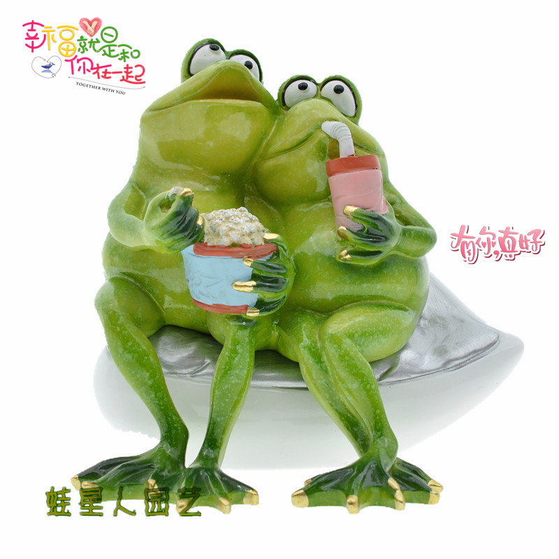 看电影丑萌青蛙情侣摆件创意桌面 七夕情人节表白搞笑装饰品减压