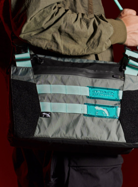 【超频漫游】L-04A“涡流2.0”快开斜挎包邮差包电脑IPAD防水书包