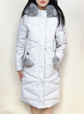 断码cache正品休闲连帽大毛条过膝长款80白鸭绒厚羽绒服女8823003