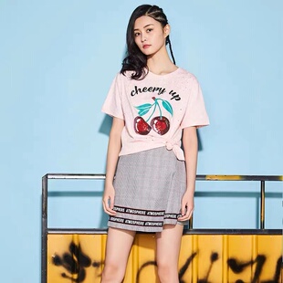 艾格伊品专柜休闲个性不对称格子短裙春秋半身裙女 8E0819036