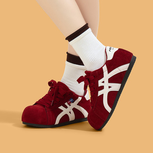 人本红色德训鞋2025新款秋冬季女款百塔复古内增高超火运动板鞋