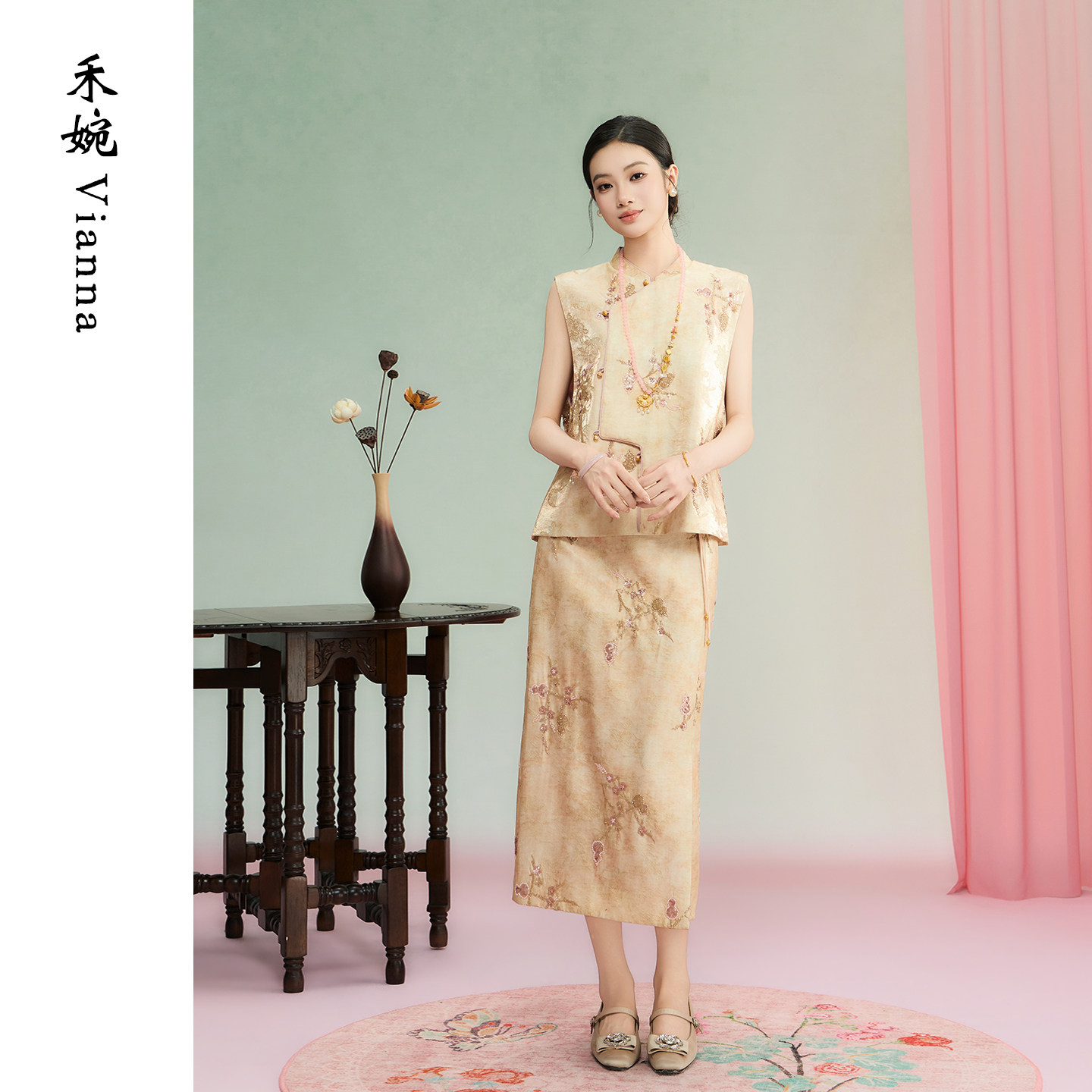 禾婉【福禄双收】新中式人丝钉珠套装女2026春花枝刺绣马甲半身裙