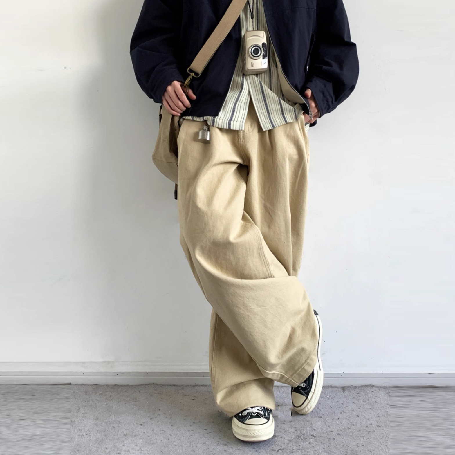 秋季日系复古百搭工装牛仔阔腿裤