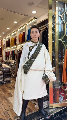 藏族服装男春夏秋季藏袍藏服男款飞鹤图案藏装长袍民族风舞台日常