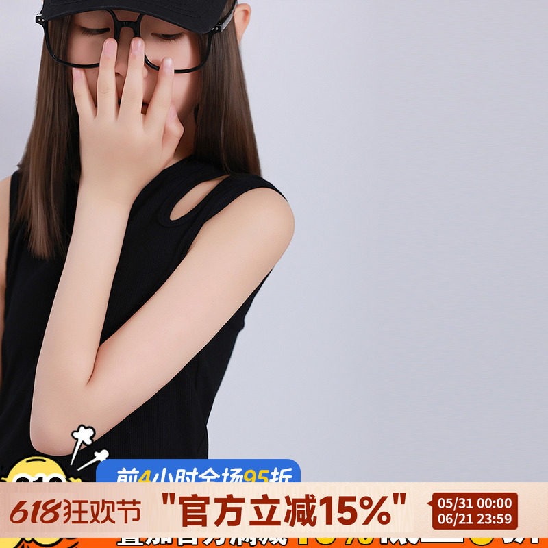 H AND E 原创童装2026夏季设计感肩膀不对称黑色透气背心上衣女童