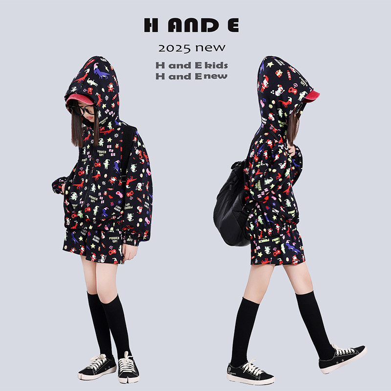 H AND E 原创童装2026夏季薄款机器人防晒连帽外套短裤套装卡通