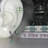 春日绿色青苹果气泡耳骨钉钛钢幻彩圆珠马蹄环水滴耳圈耳饰耳环女