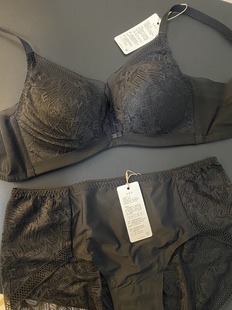 伊75A超聚拢上薄下厚无钢圈调整型三排扣10811062