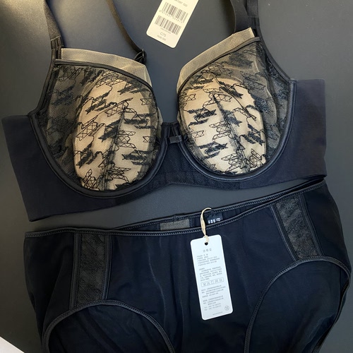 伊75C 75D 80B 80C 85B高奢蕾丝小耳朵软钢圈大胸显小10841097