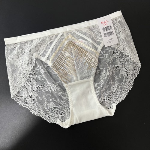 曼165蕾丝伊小裤有型舒适性感小裤 3件小裤减15元