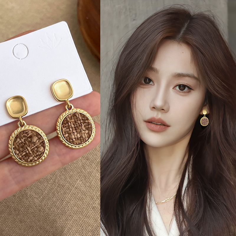 高级感金色耳环小众独特