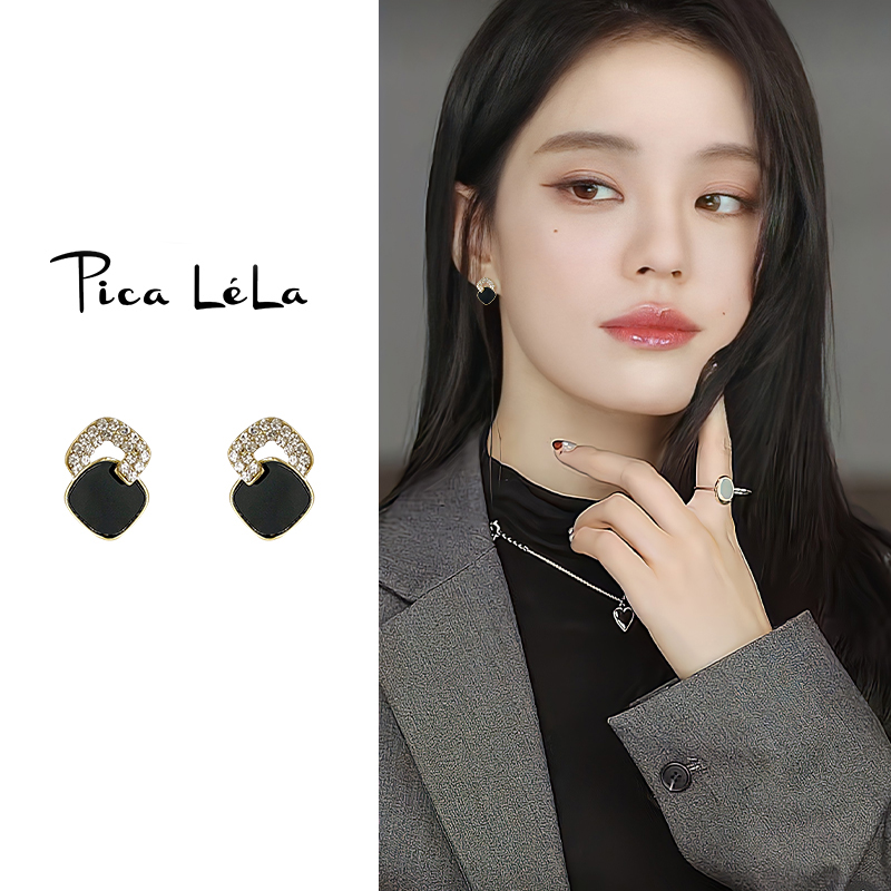 黑色几何蚊香盘耳夹女新款