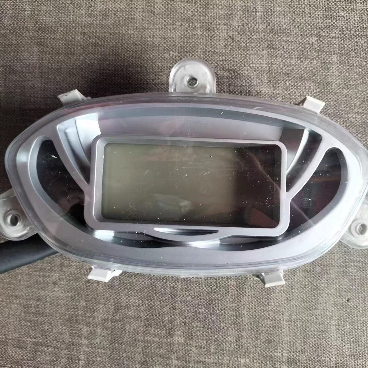 雅马哈摩托车V舞福喜福缘巧格直上改装国四仪表液晶电子表里程码