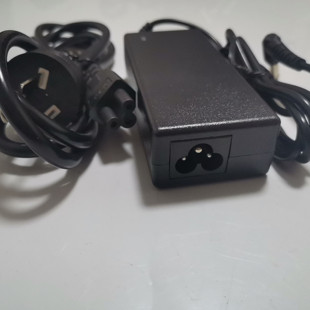 2.37 三星LG华硕HP宏基19V1.2A2.1A14VLED液晶显示器电源1.42