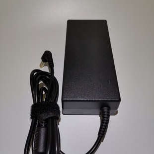 战神Z6 SL7D1笔记本电脑电源适配器19.5V6.15A充电线CN15S01