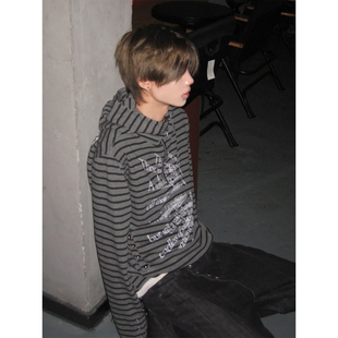 y2k亚文化小众暗黑标语条纹拉链短款开衫连帽卫衣外套男印花外套