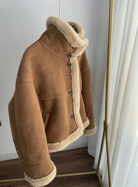 L96115甜酷风格麂皮绒仿皮草 皮毛一体短款外套女2024冬