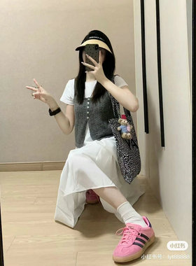 博主款B246048烟灰针织小吊带加F246060竹节棉白T恤加QY2306白裙