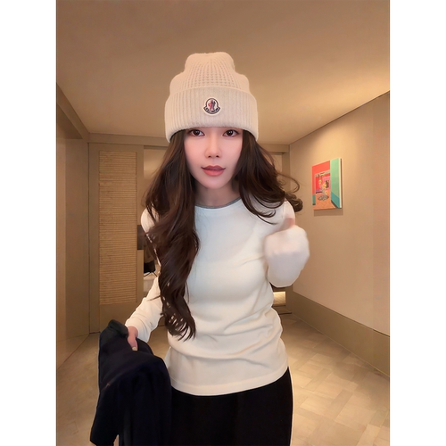 COCO ZONE 刘一一 “撞色打底”绵羊毛混纺打底内搭圆领长袖T恤女