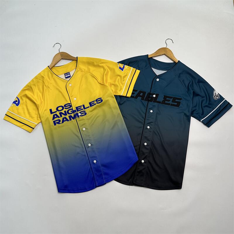 万针刺绣胶印队标橄榄球渐变开衫