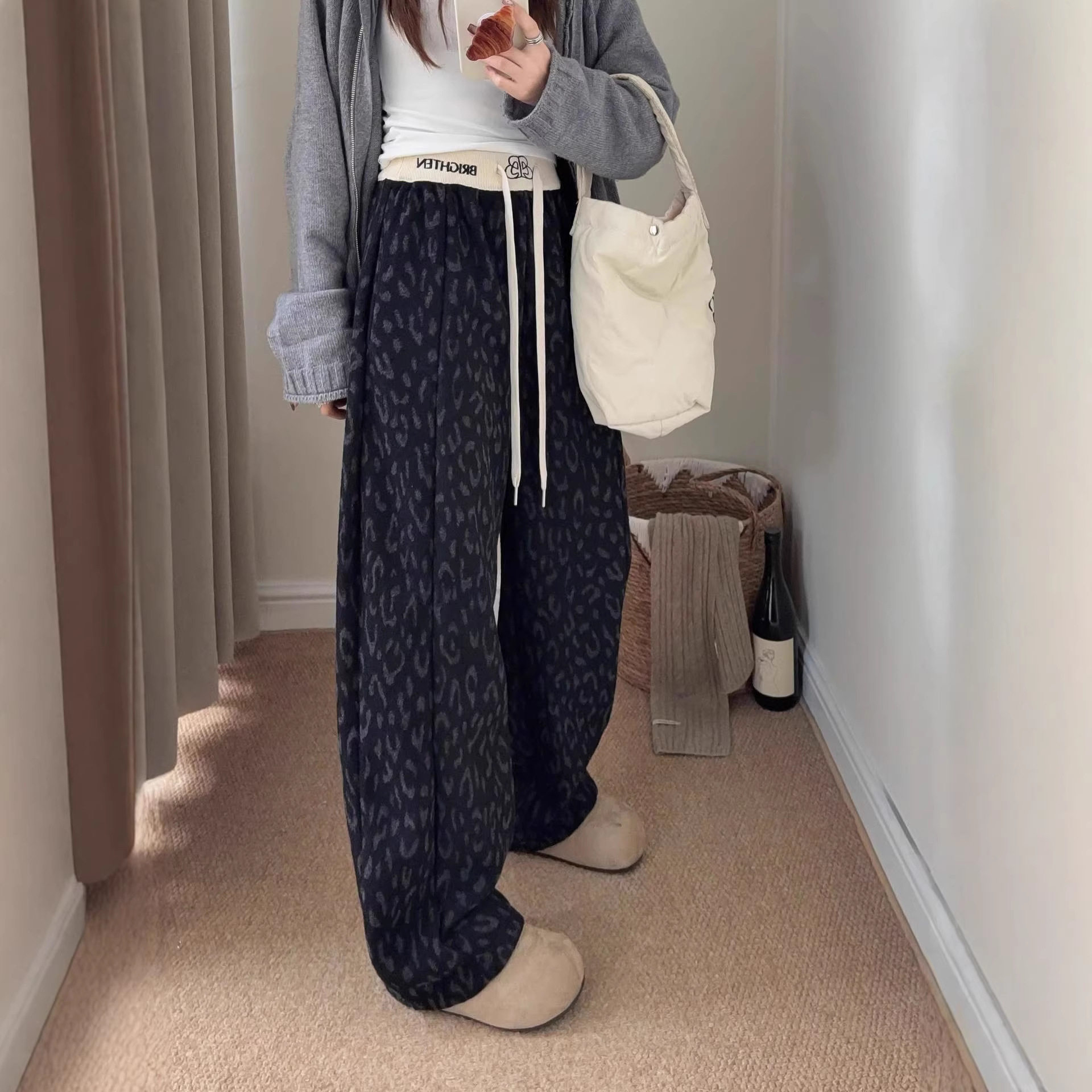 韩代早春新款撞色腰头拼接豹纹弯刀裤女宽松显瘦百搭休闲裤长裤,女装/女士精品,休闲裤,淘宝优惠券,粉丝福利购,淘宝优惠卷