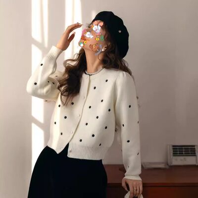 法式温柔风白色波点针织开衫女