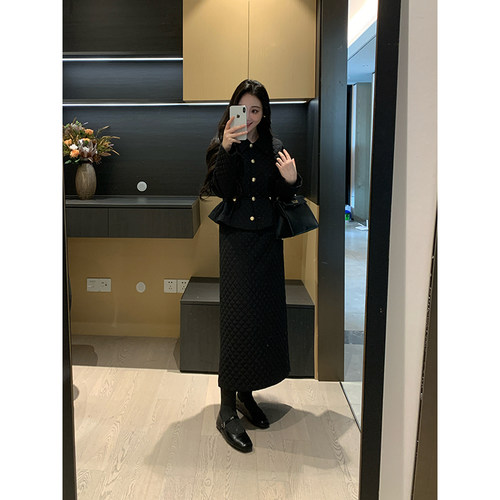 XINYI【奥家套装】秋冬菱格纹棉服外套+高腰长半裙加厚显瘦套装女