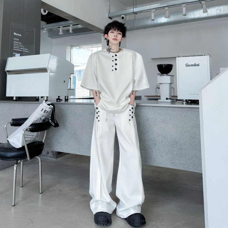 2026夏装撞色纽扣装饰短袖T恤卫衣套装男休闲运动长裤两件套搭配