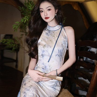 新中式旗袍高端大气上档次2025新款夏季女改良年轻款连衣裙浅蓝色