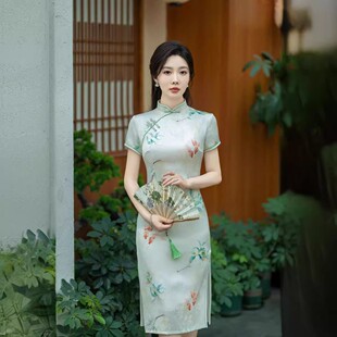锦鲤折桂提花丝绸旗袍旗开得胜年轻款高品质日常宴会妈妈连衣裙