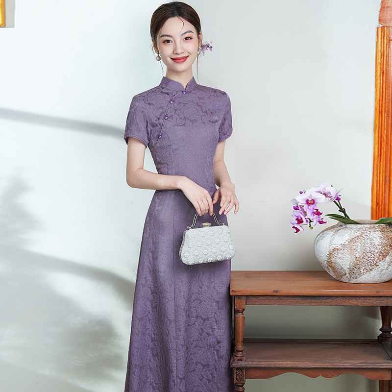 紫色旗袍喜婆婆婚宴装2025新款夏季礼服妈妈平时可穿日常复古A摆