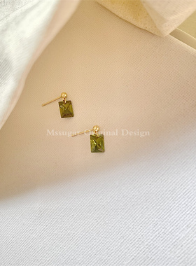 【M】自制手作橄榄绿水晶锆石金豆耳钉14K包金设计稿小巧复古耳饰