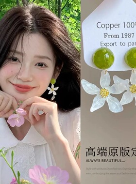 夏季森系小清新白色花朵耳钉