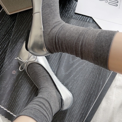 超级好看加长中筒袜~miu灰必入