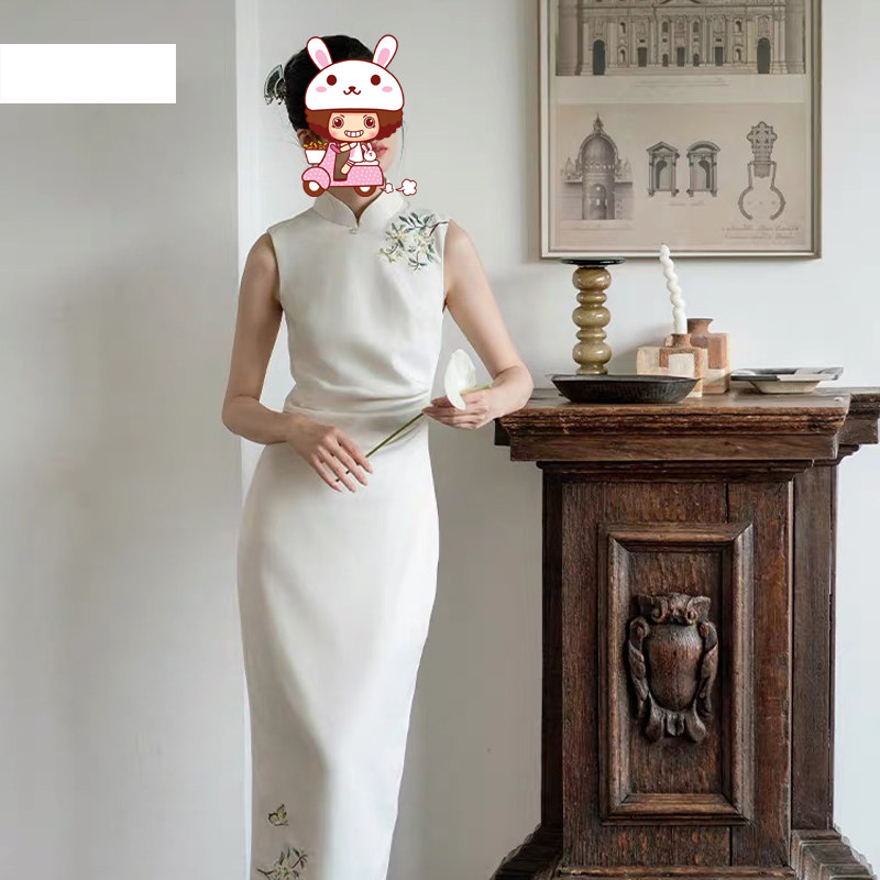 【敏任春晚同款】hoec 新中式旗袍「鸯鸳藤」国风订婚白色礼服